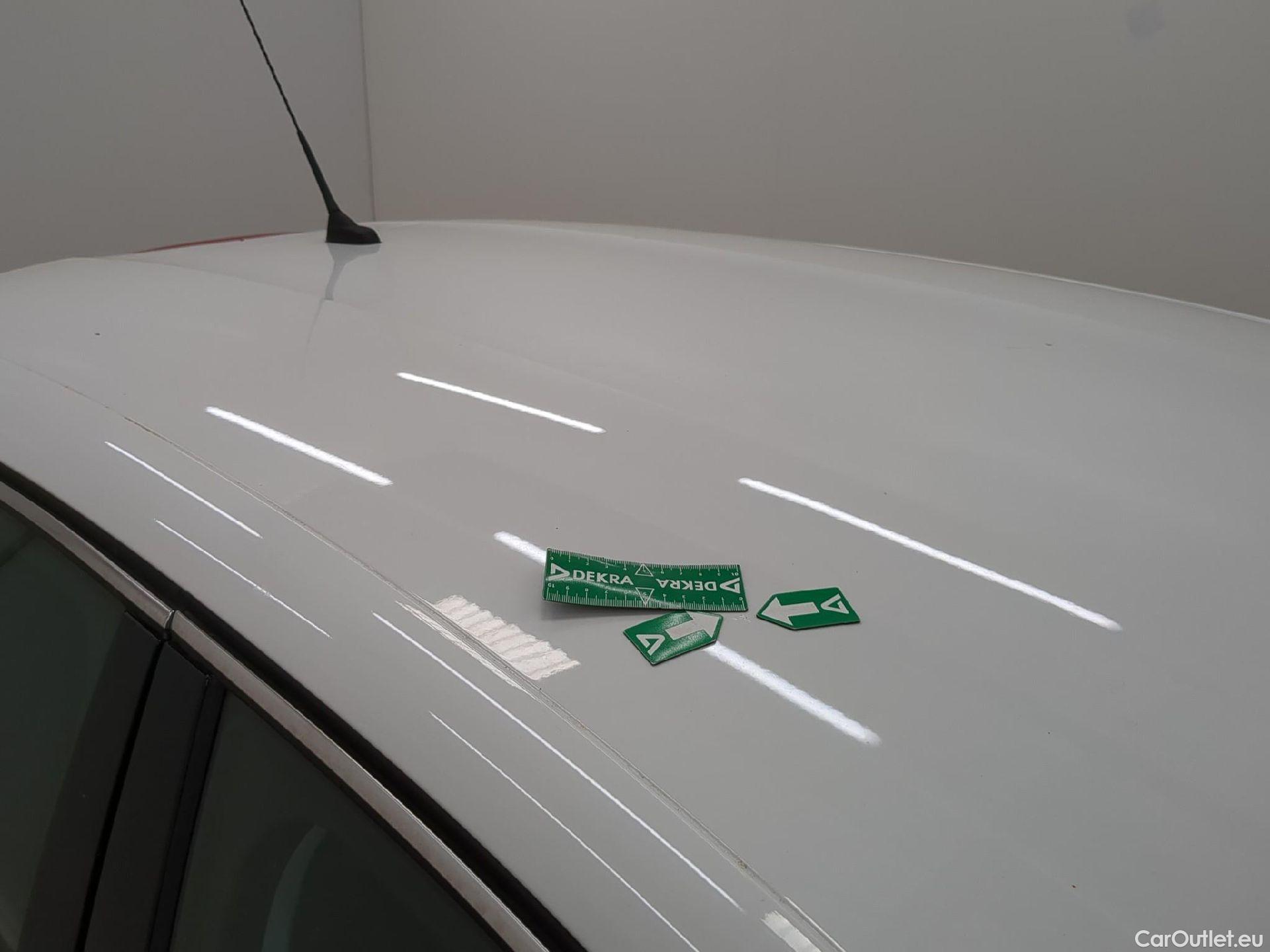  Peugeot  208  Allure Business 1.2 PureTech 110CV BVM5 E6 #13