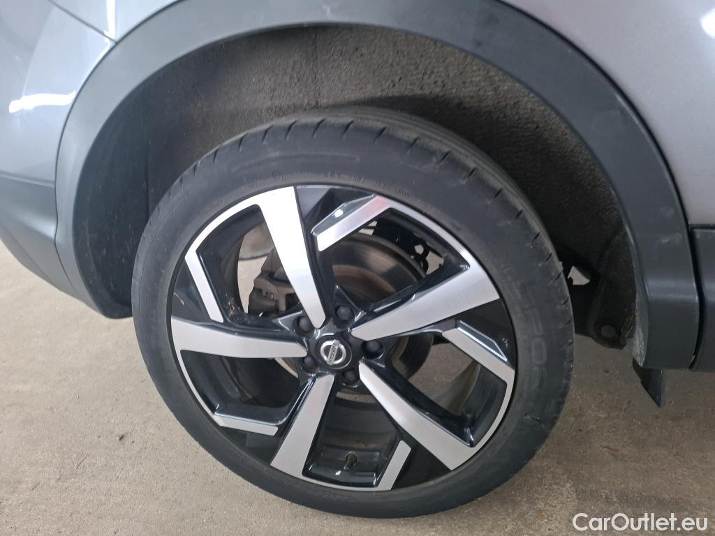  Nissan  Qashqai NISSAN  / 2017 / 5P / Crossover 1.3 DIG-T 160 DCT Tekna #14