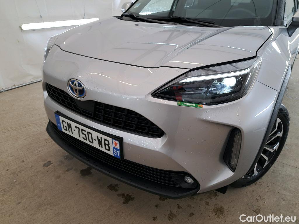  Toyota  Yaris Cross TOYOTA  Hybride / 2021 / 5P / SUV 1.5 HYBRID 116H DESIGN AUTO #2