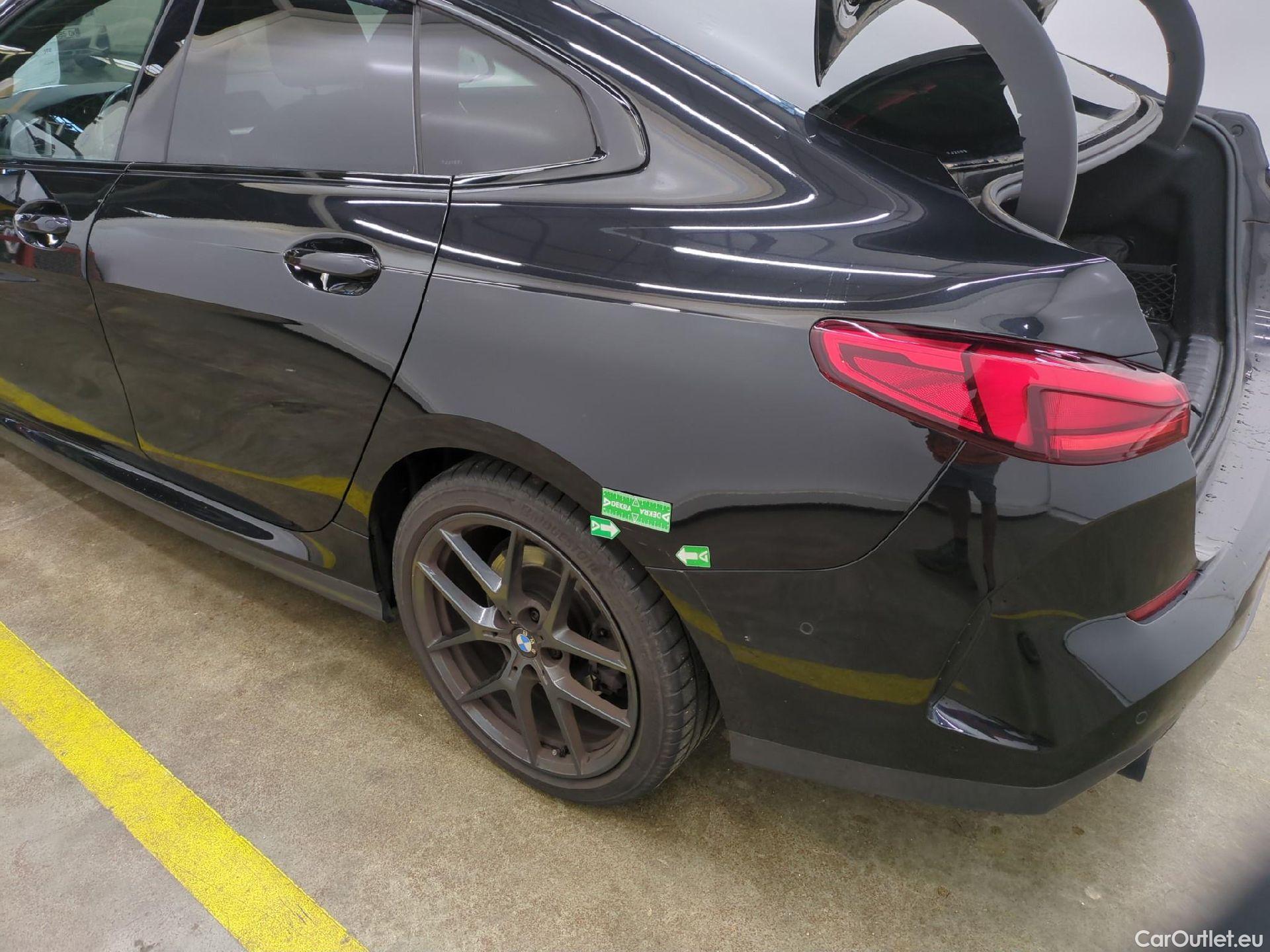  Bmw  Serie 2 BMW Série 2 Gran Coupé / 2019 / 4P / Berline 220D AUTO M Sport #19