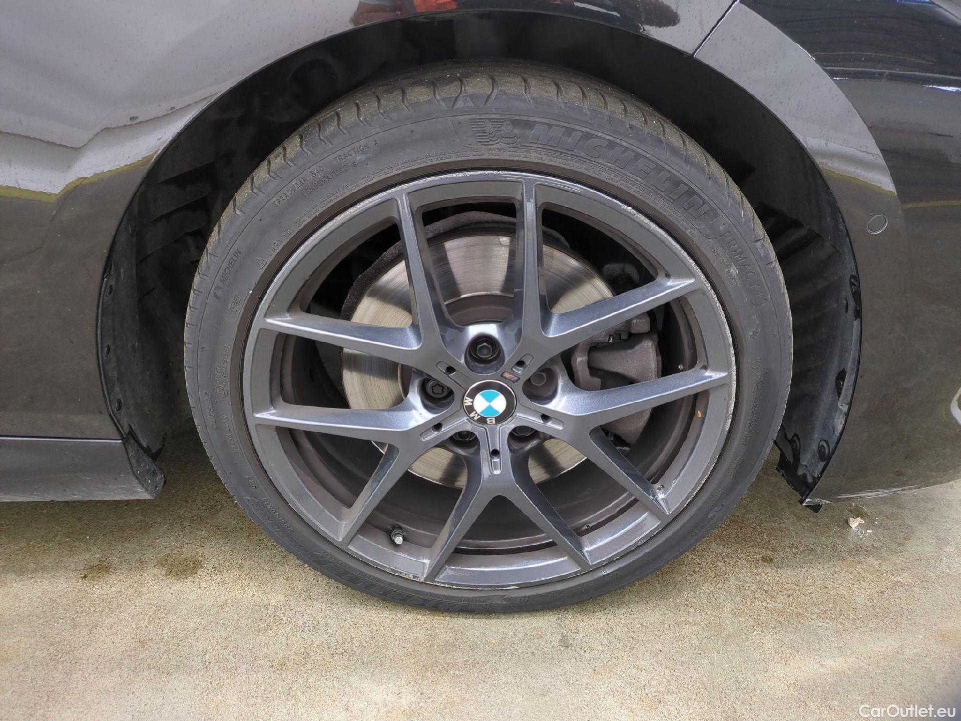  Bmw  Serie 2 BMW Série 2 Gran Coupé / 2019 / 4P / Berline 220D AUTO M Sport #12