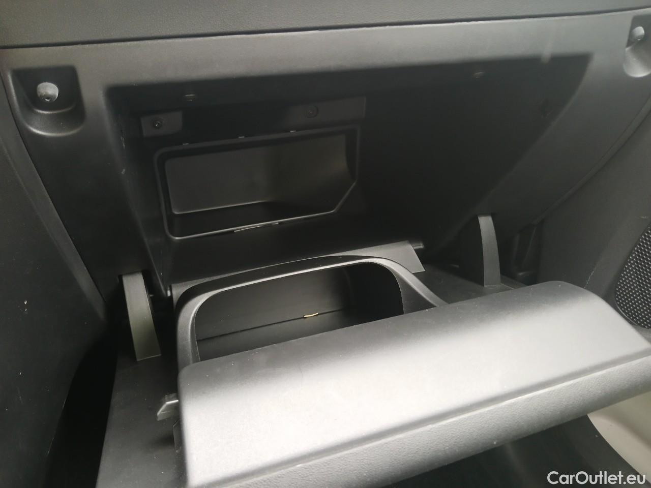  Citroen  C3  Feel 1.5 BlueHDi 100CV MT6 E6d #1