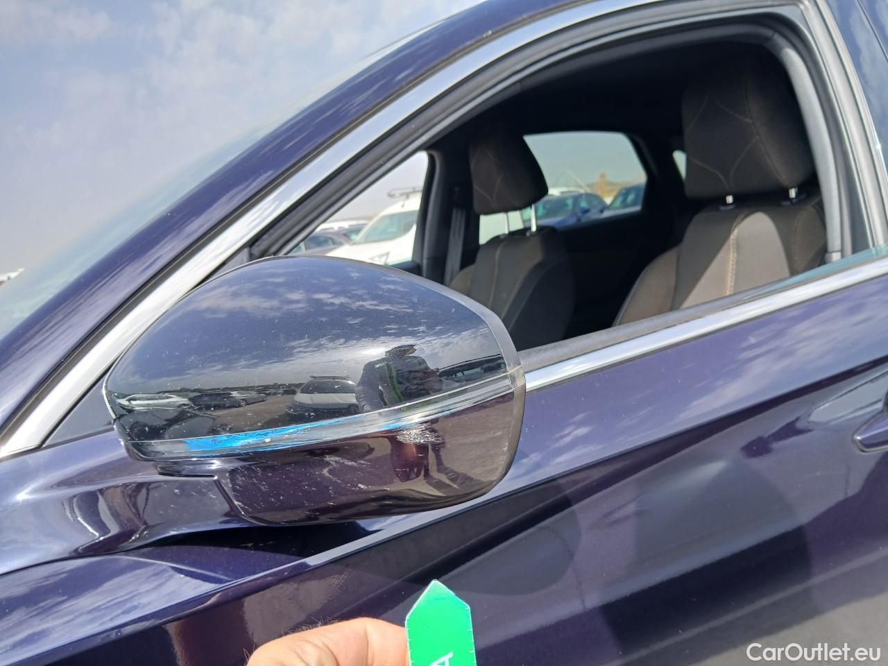  DS  DS7 DS DS 7 Crossback / 2017 / 5P / todoterreno BlueHDi DE 96kW (130CV) AT Bastille + #24