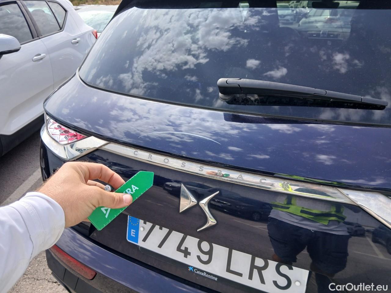  DS  DS7 DS DS 7 Crossback / 2017 / 5P / todoterreno BlueHDi DE 96kW (130CV) AT Bastille + #40
