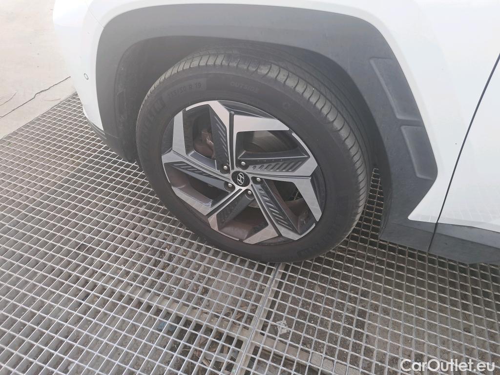  Hyundai  Tucson HYUNDAI  / 2020 / 5P / todoterreno 1.6 TGDI PHEV 195kW Style Auto 4x4 #47