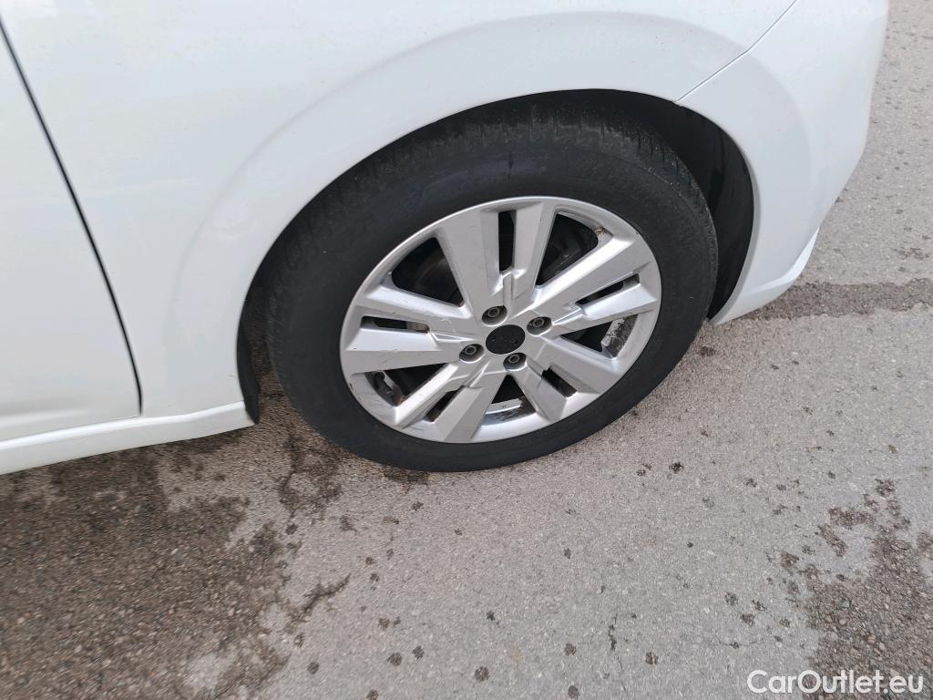  Nissan  Micra NISSAN  / 2017 / 5P / berlina con portón IG-T 74 kW (100 CV) E6D CVT Acenta #3