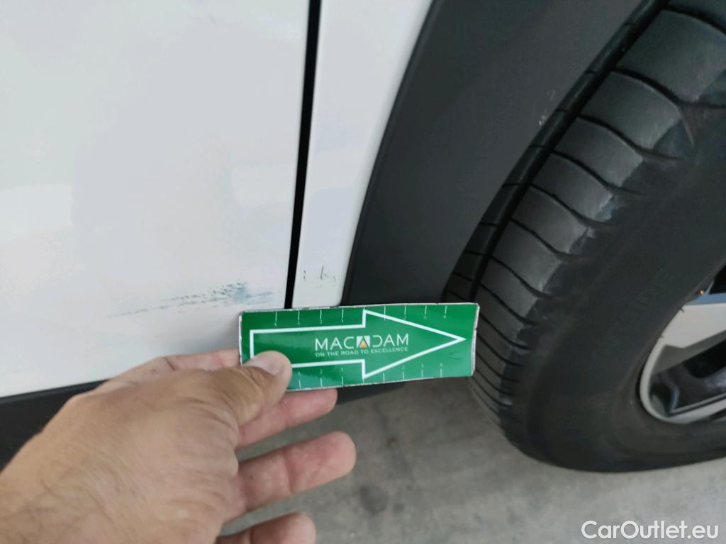  Peugeot  2008  Allure 1.5 HDi 130CV AT8 E6d #4