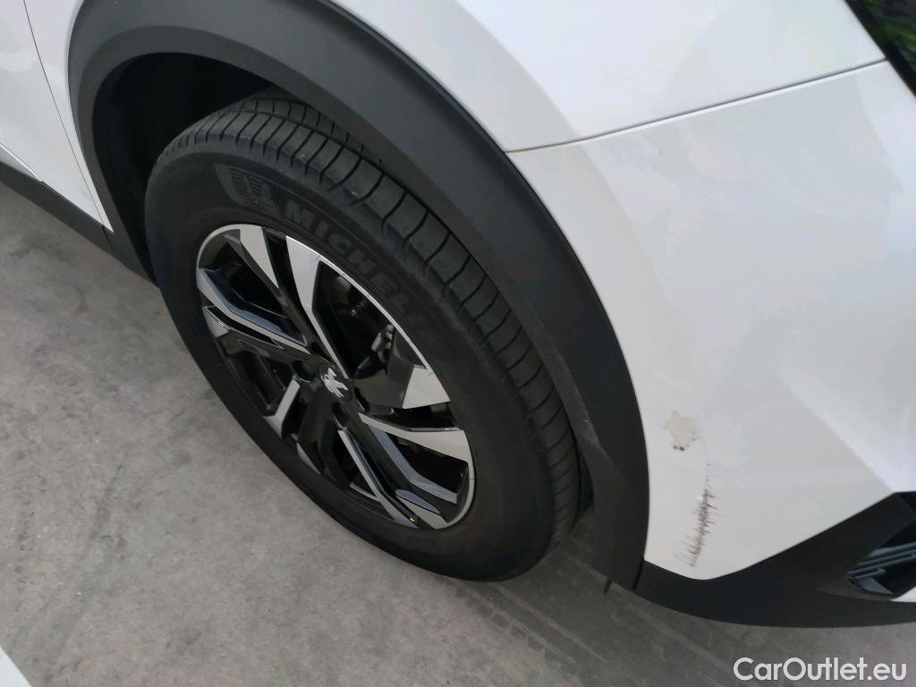  Peugeot  2008  Allure 1.5 HDi 130CV AT8 E6d #19