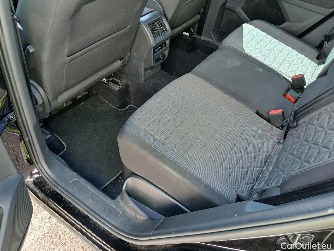  Volkswagen  Tiguan  Life 2.0 TDI 150CV AT7 E6d #1