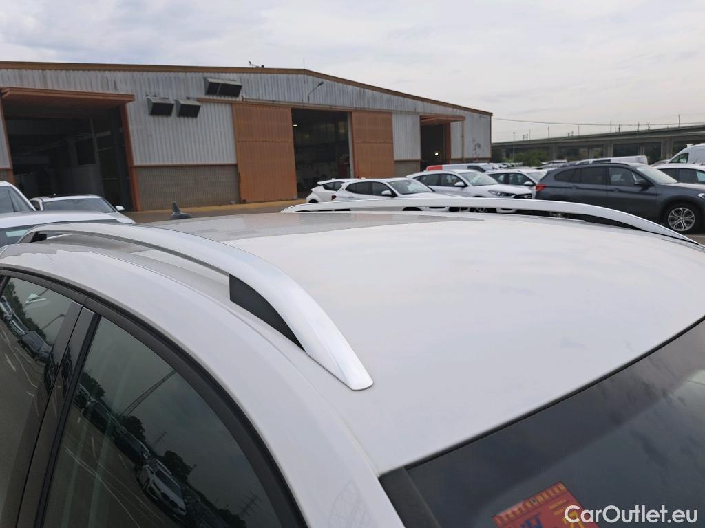  Skoda  KAMIQ SKODA  1.0 TSI 81kW (110CV) DSG Ambition #12