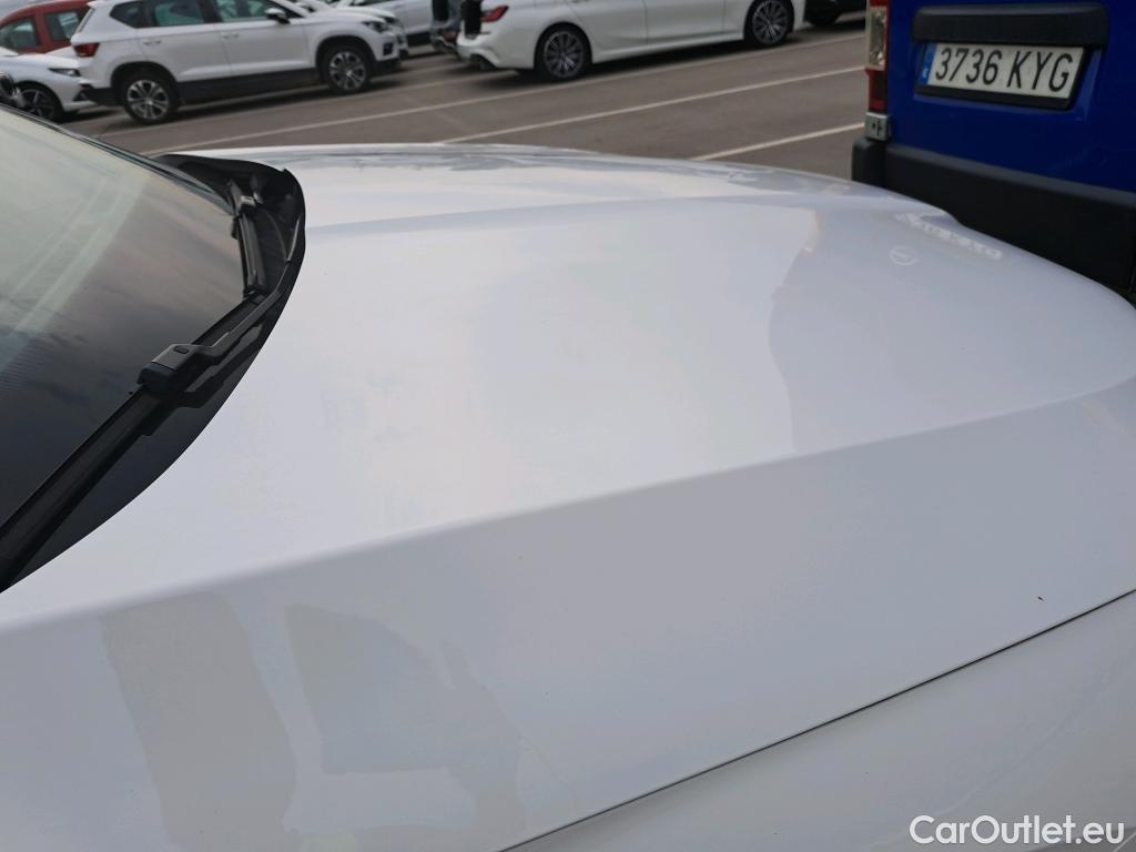  Skoda  KAMIQ SKODA  1.0 TSI 81kW (110CV) DSG Ambition #11
