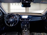  Alfa Romeo   STELVIO ALFA ROMEO / 2017 / 5P / SUV 2.2 TURBO DIESEL 190CV BUSINESS AT8 Q4 #3