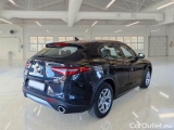  Alfa Romeo   STELVIO ALFA ROMEO / 2017 / 5P / SUV 2.2 TURBO DIESEL 190CV BUSINESS AT8 Q4 #2