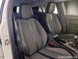  Peugeot  2008 PEUGEOT  / 2019 / 5P / CROSSOVER BLUEHDI 110 ALLURE S/S #13