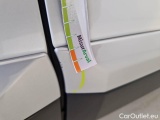  Peugeot  2008 PEUGEOT  / 2019 / 5P / CROSSOVER BLUEHDI 110 ALLURE S/S #38