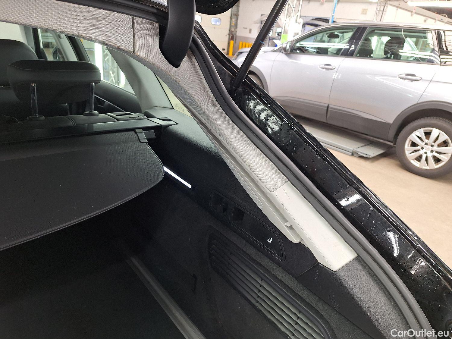  Audi  A6 Audi,  Avant '18, Audi  Avant 40 TDI S tronic 5d #38