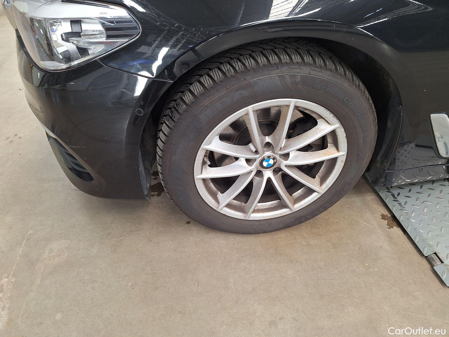  Bmw  Serie 5 BMW, 5-serie '16, BMW 5 Reeks Berline 520d 120kW Aut. 4d #64