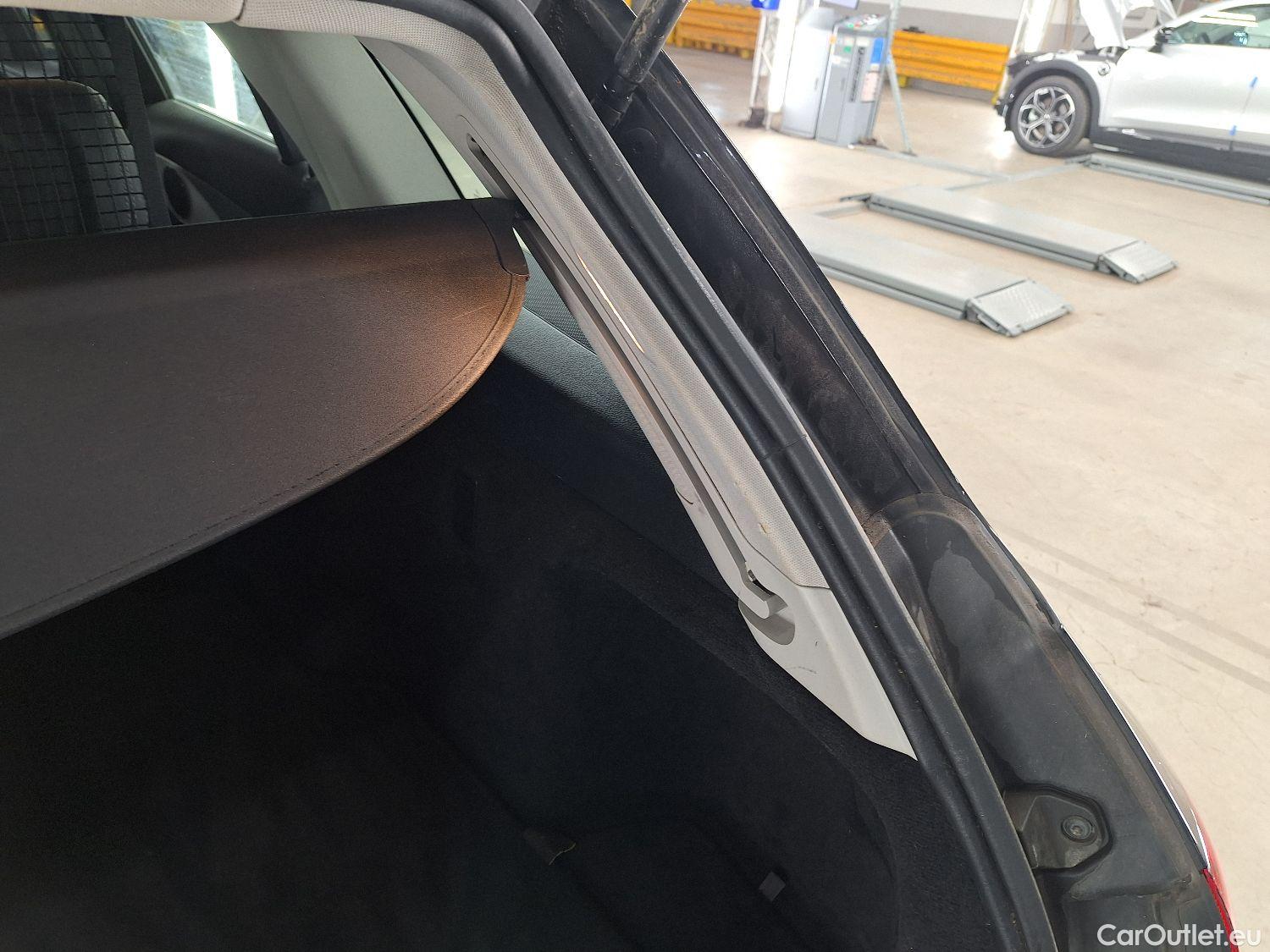  Mercedes  C-Klasse Mercedes,  break FL18, Mercedes-Benz  Break C 180 d Business Solu #35