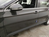  Volkswagen  Passat Volkswagen  Variant 2.0 TDI 90kW DSG Style Business 5d #40