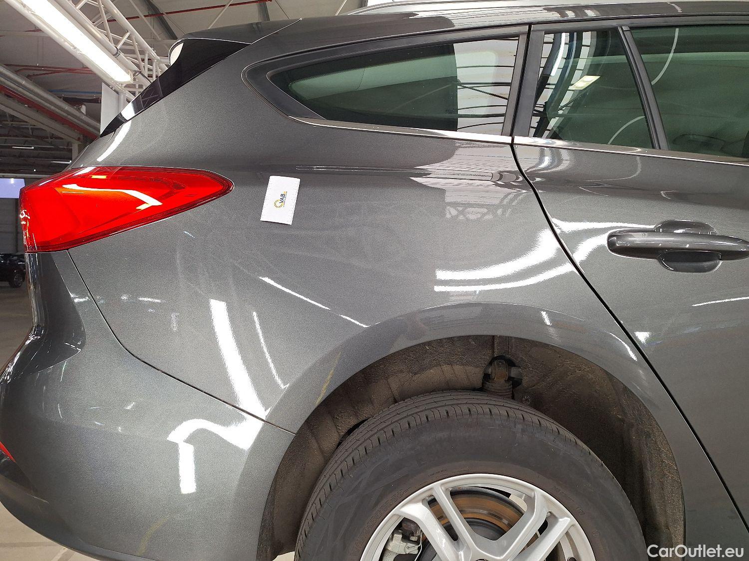  Ford  Focus Ford,  SW '18, Ford  Clipper 1.0i EcoB. 74kW Connected 5d #1