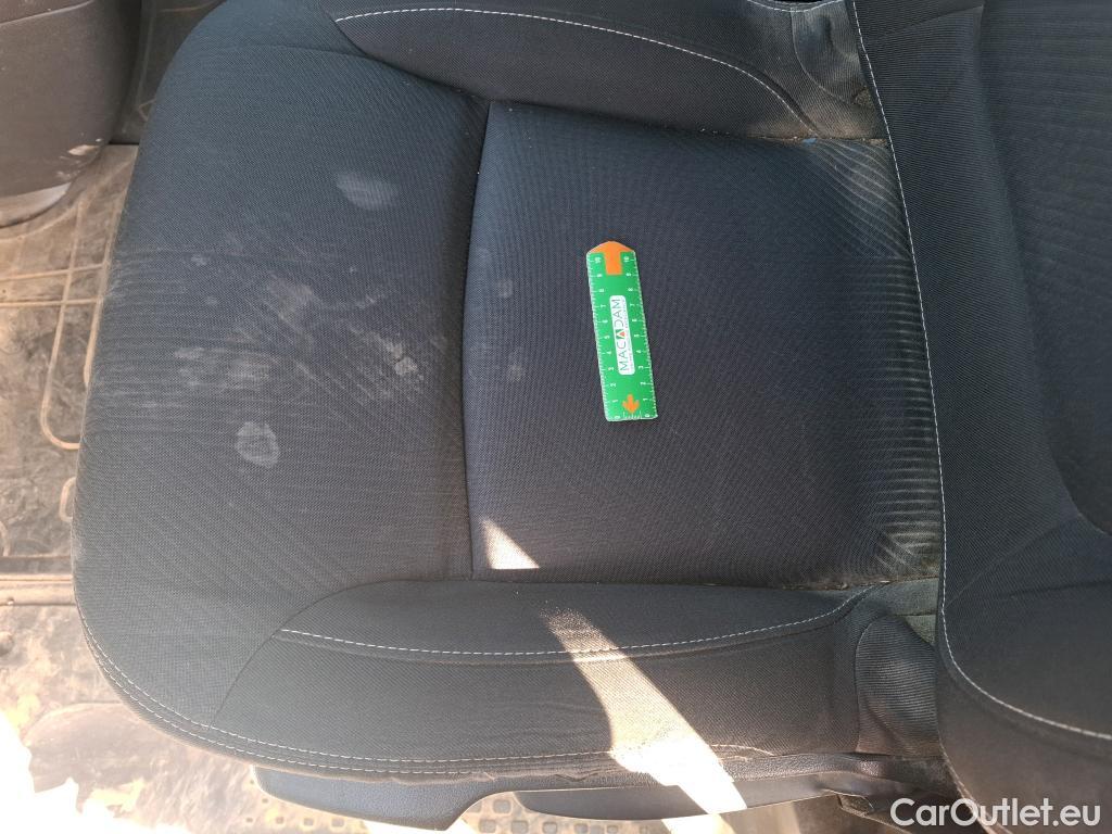  Renault  Trafic  Fourgon L1H1 1200 Confort 1.6 dCi 120CV BVM6 E6dT #25