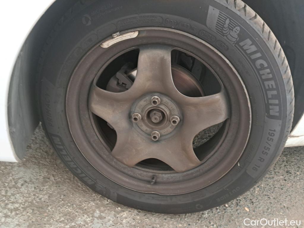  Renault  Clio  V Business 1.0 TCe 100CV BVM5 E6dT #13