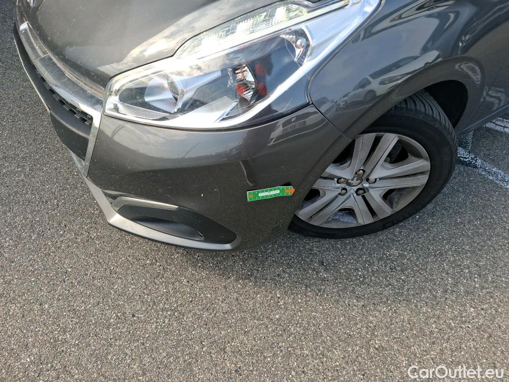  Peugeot  208 PEUGEOT  / 2015 / 5P / Berline &BLUEHDI 100 S&S ALLURE BUSINESS #7