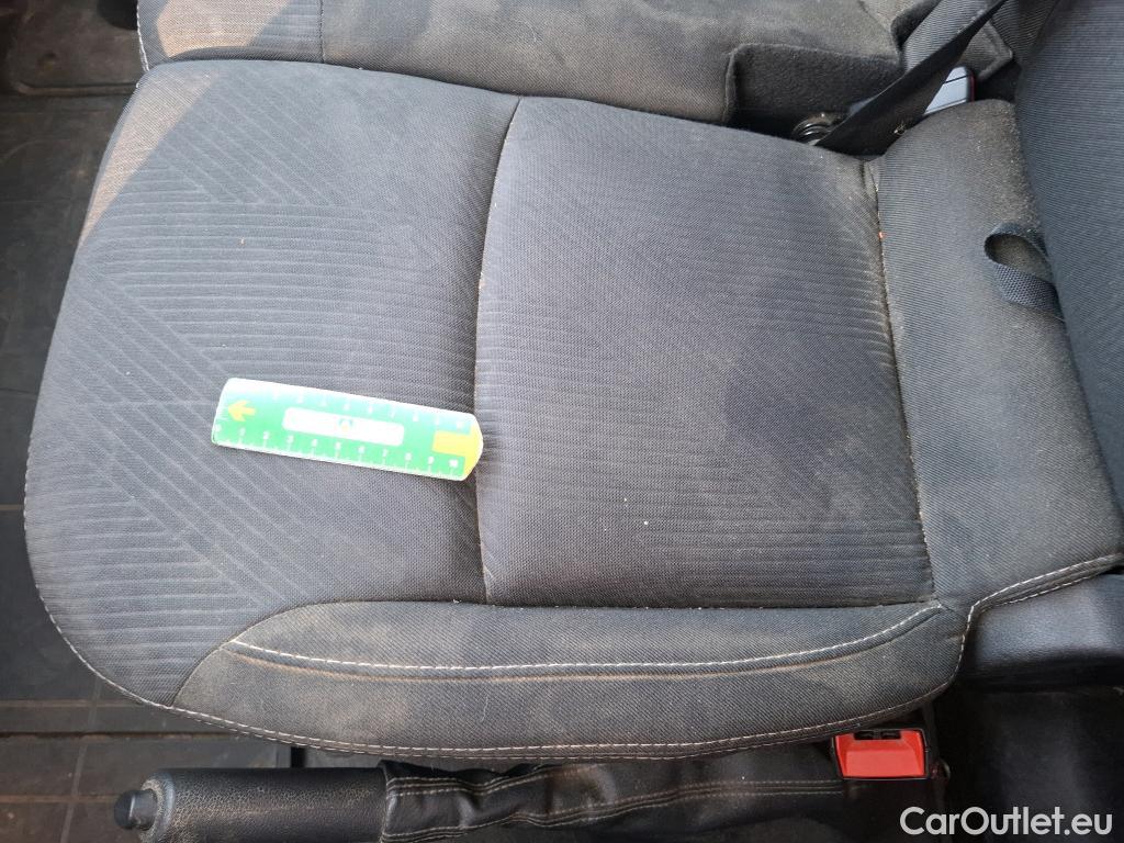  Renault  Trafic  Fourgon L1H1 1200 Confort 1.6 dCi 120CV BVM6 E6dT #24