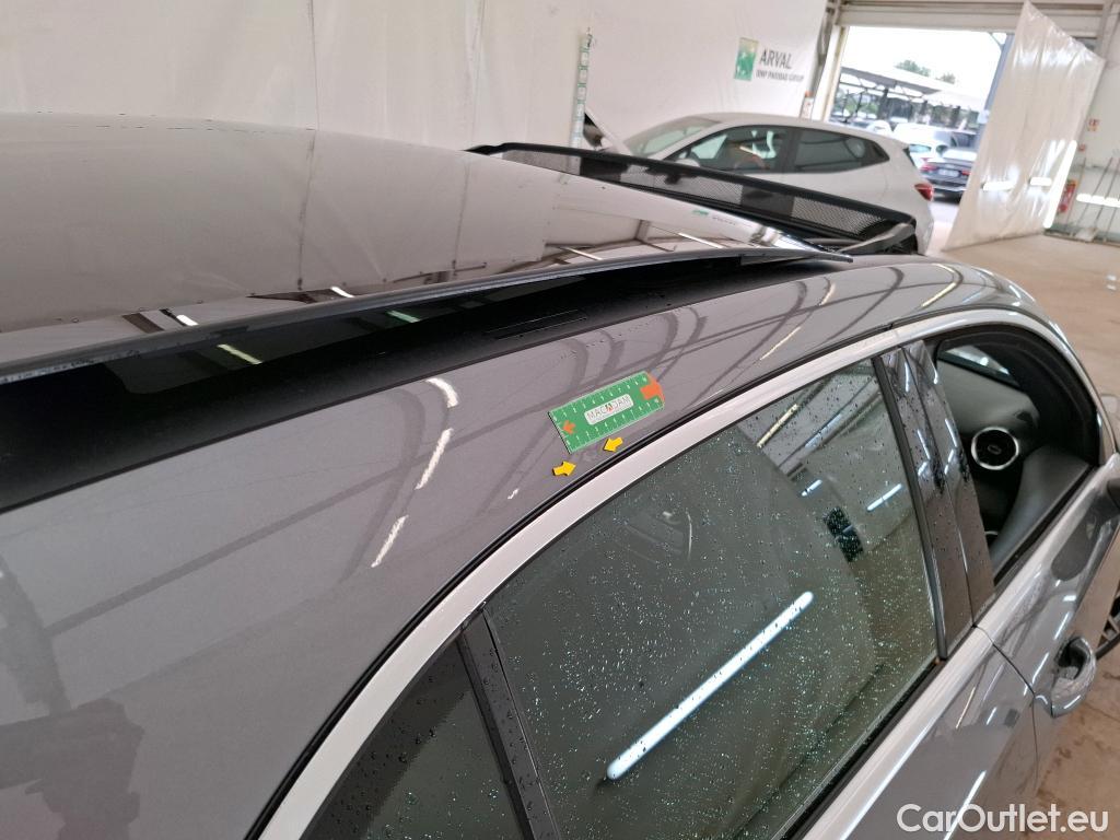  Mercedes  A-Klasse MERCEDES-BENZ Classe A 5p Berline A 200 AMG Line 7G-DCT #7