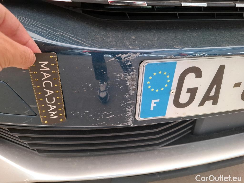  Peugeot  3008  Allure Pack 1.2 PureTech 130CV BVA8 E6d #32