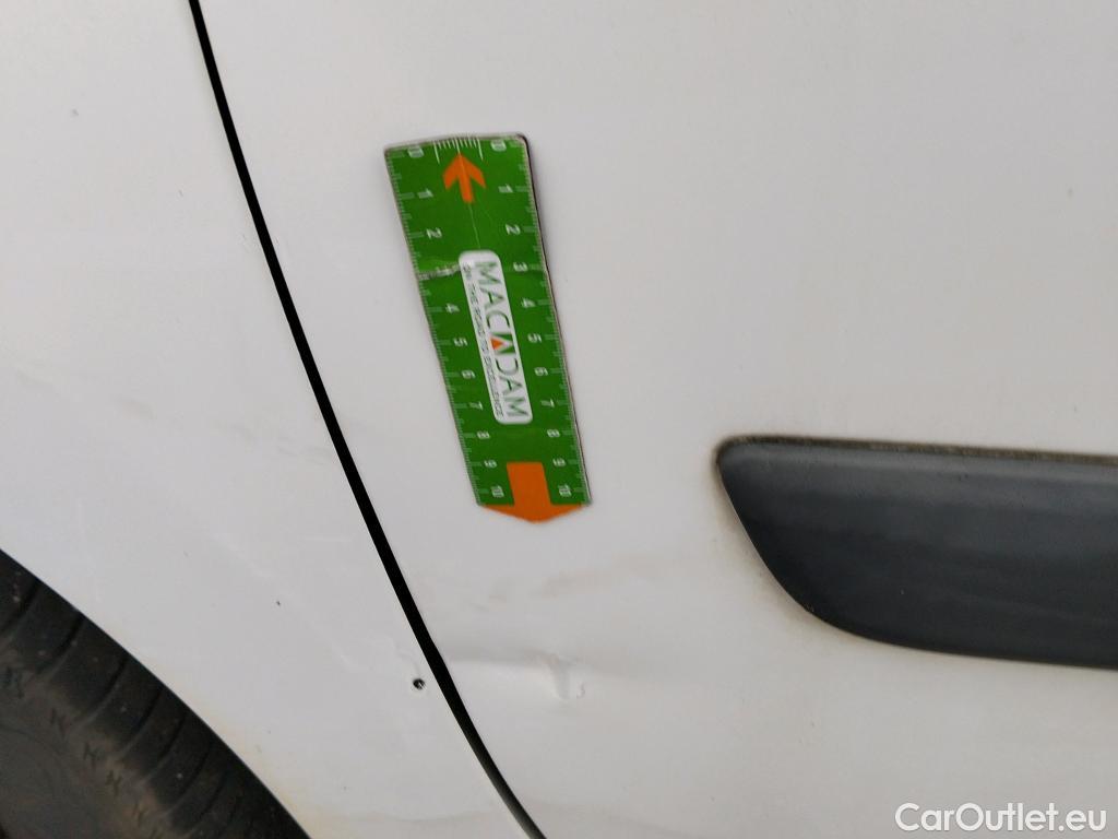  Renault  Kangoo  Profesional 1.5 dCi 75CV MT5 E6 #14