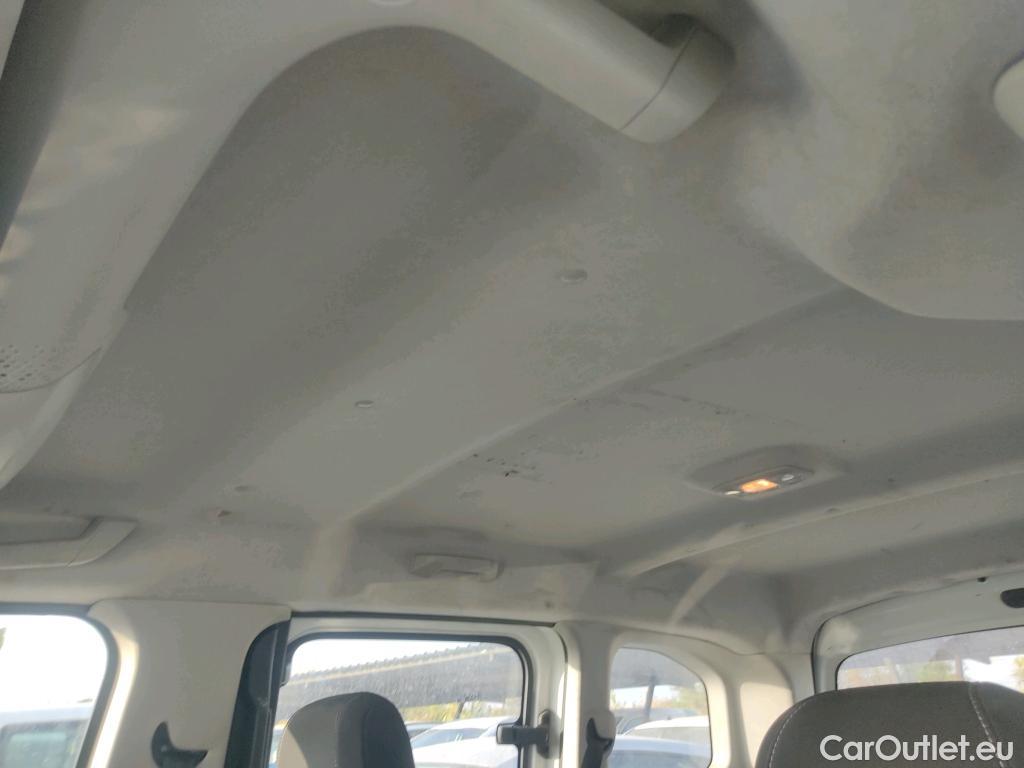  Toyota  Proace TOYOTA  City / 2020 / 5P / combi 1.5D 75kW (100CV) VX L1 #15