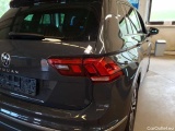  Volkswagen  Tiguan 1.5 TSI OPF active Manual Petrol  45 #13