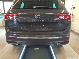  Volkswagen  Tiguan 1.5 TSI OPF active Manual Petrol  45 #30
