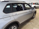  Volkswagen  Tiguan 2.0 TDI SCR 4MOTION DSG Life Automatic Diesel  49 #29