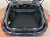  Mercedes  C-Klasse 220 d T 9G-TRONIC Avantgarde Automatic Diesel/Electric  63 #5