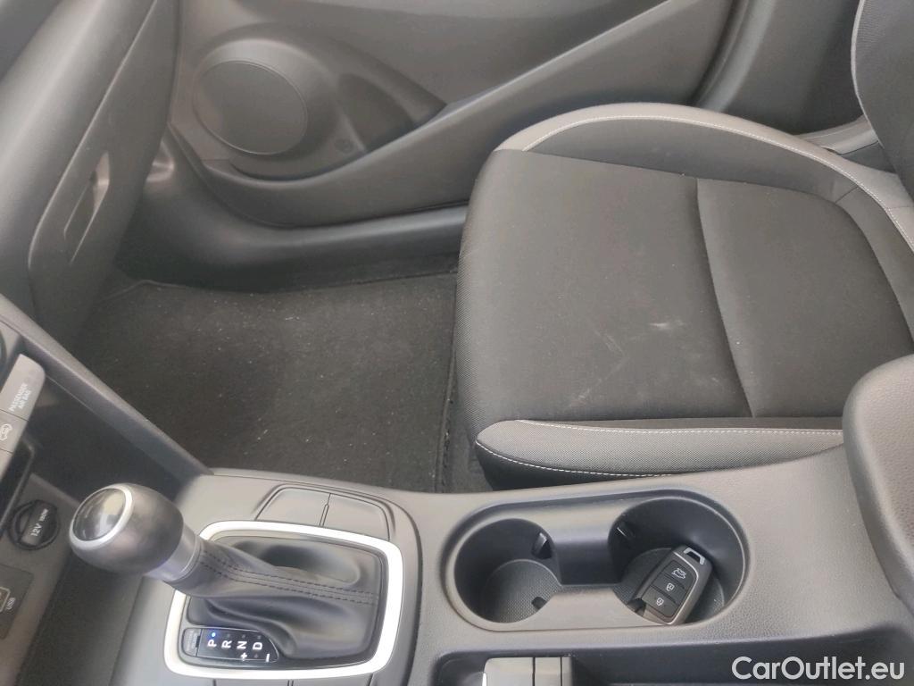 Hyundai  Konna HYUNDAI Kona / 2017 / 5P / todoterreno 1.6 GDI HEV Klass DCT #23