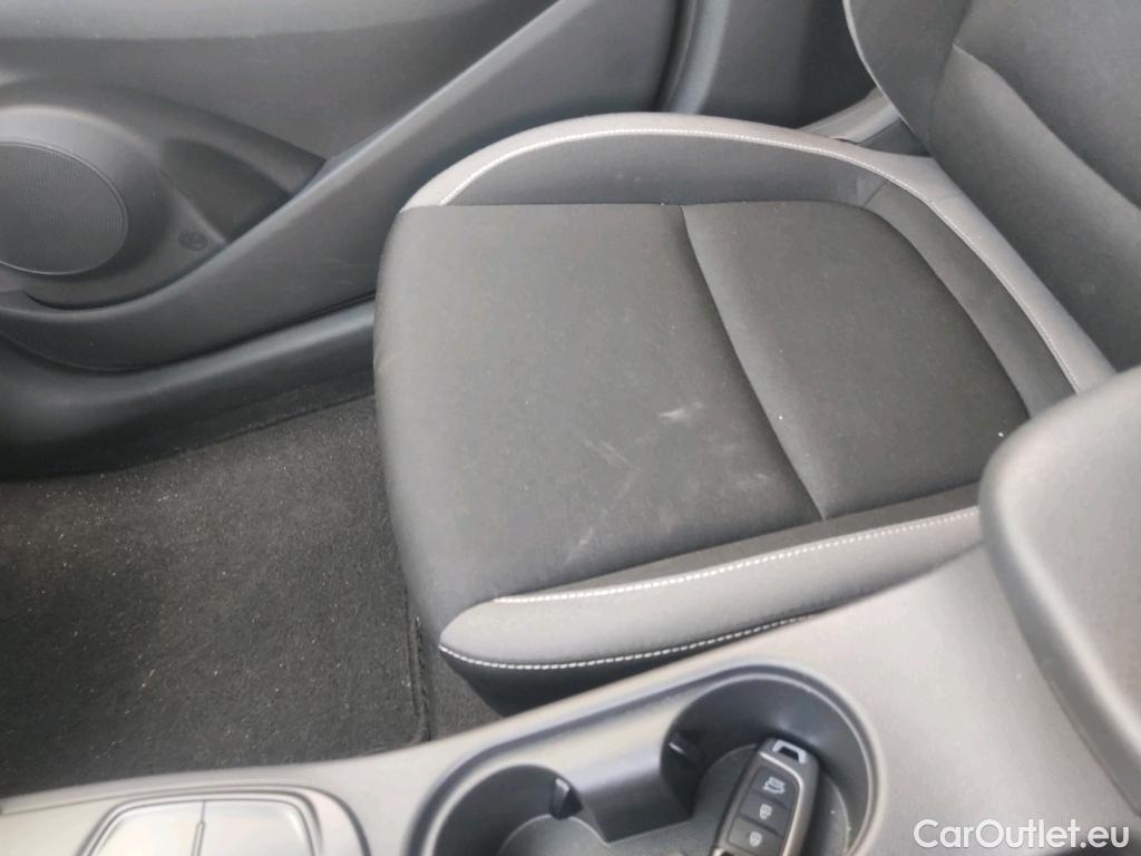  Hyundai  Konna HYUNDAI Kona / 2017 / 5P / todoterreno 1.6 GDI HEV Klass DCT #22