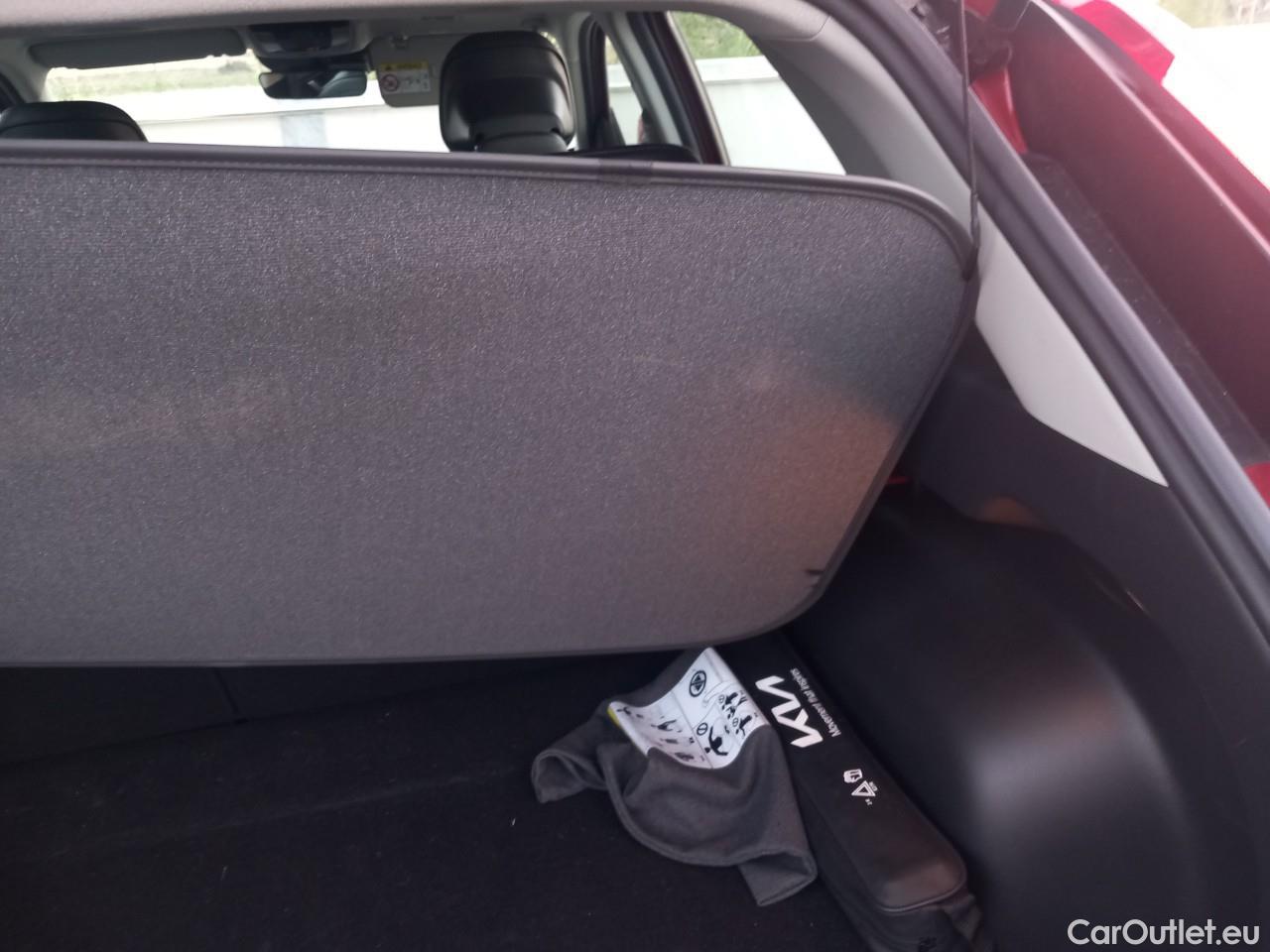  KIA  Niro  Hybrid Drive 1.6 AT6 E6d #4