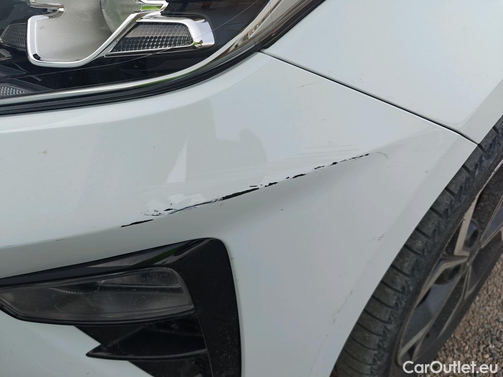  KIA  Cee'd KIA Ceed / 2018 / 5P / berlina con portón 1.0 T-GDi 74kW (100CV) Tech #30