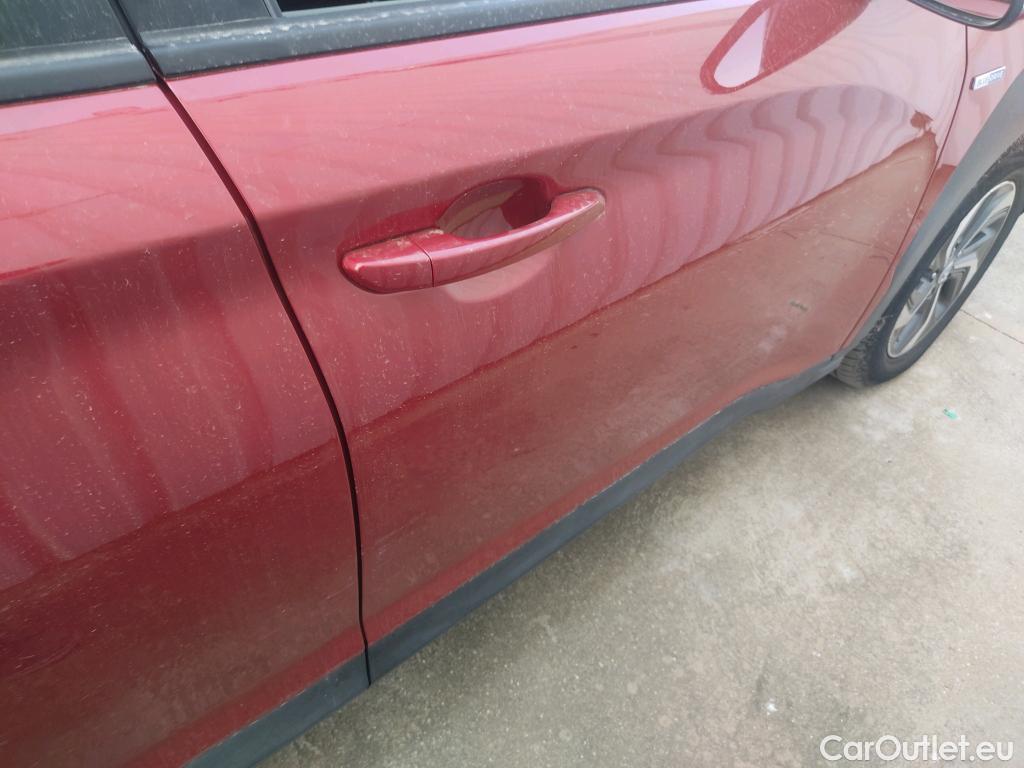  Hyundai  Konna HYUNDAI Kona / 2017 / 5P / todoterreno 1.6 GDI HEV Klass DCT #18