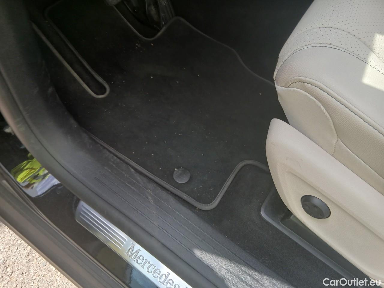  Mercedes  G-Klasee Clase GLE 300 d 4Matic (167.119) 2.0 245CV AT9 7 Plazas #2