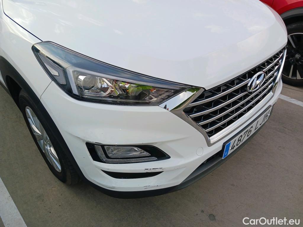  Hyundai  Tucson HYUNDAI  / 2018 / 5P / todoterreno 1.6 CRDI 85kW (116CV) 48V SLE Sky 4X2(SL)(SP) #1