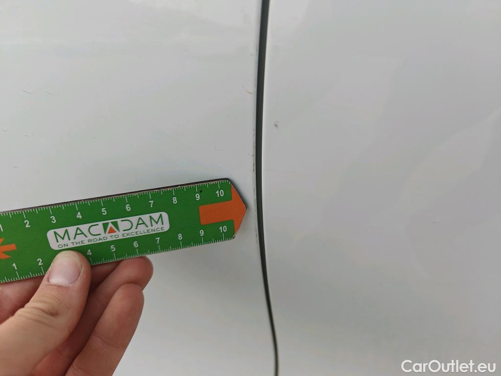  KIA  Cee'd KIA Ceed / 2018 / 5P / berlina con portón 1.0 T-GDi 74kW (100CV) Tech #11