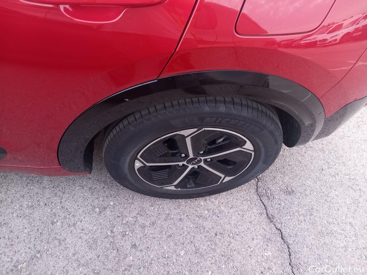  KIA  Niro  Hybrid Drive 1.6 AT6 E6d #16