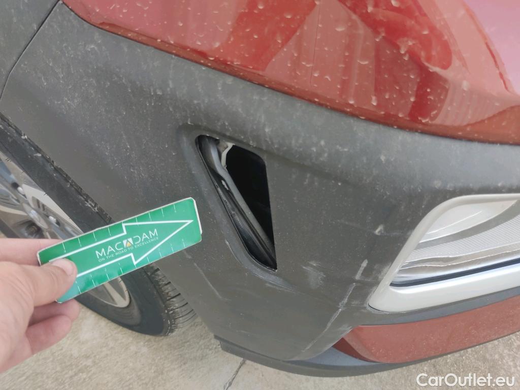  Hyundai  Konna HYUNDAI Kona / 2017 / 5P / todoterreno 1.6 GDI HEV Klass DCT #2
