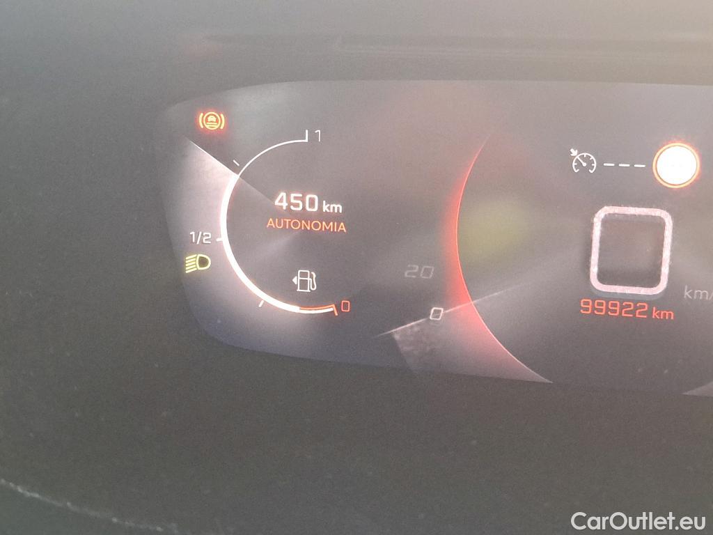  Peugeot  2008  Allure 1.5 HDi 100CV MT6 E6dT #52