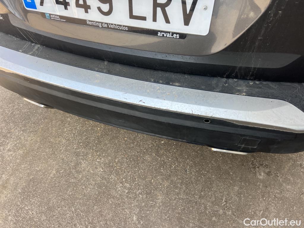  Peugeot  2008  Allure Pack 1.2 PureTech 130CV AT8 E6d #22