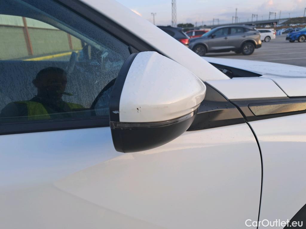 Peugeot  2008  Allure 1.5 HDi 100CV MT6 E6dT #29