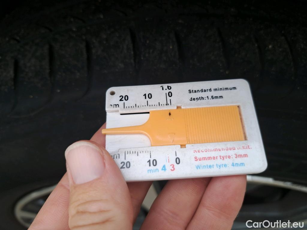  Nissan  X-Trail NISSAN  / 2017 / 5P / crossover 5P dCi 110 kW (150 CV) E6D N-CONNECTA #6